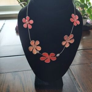 🆕️Wire/ Floral STATEMENT necklace/B1